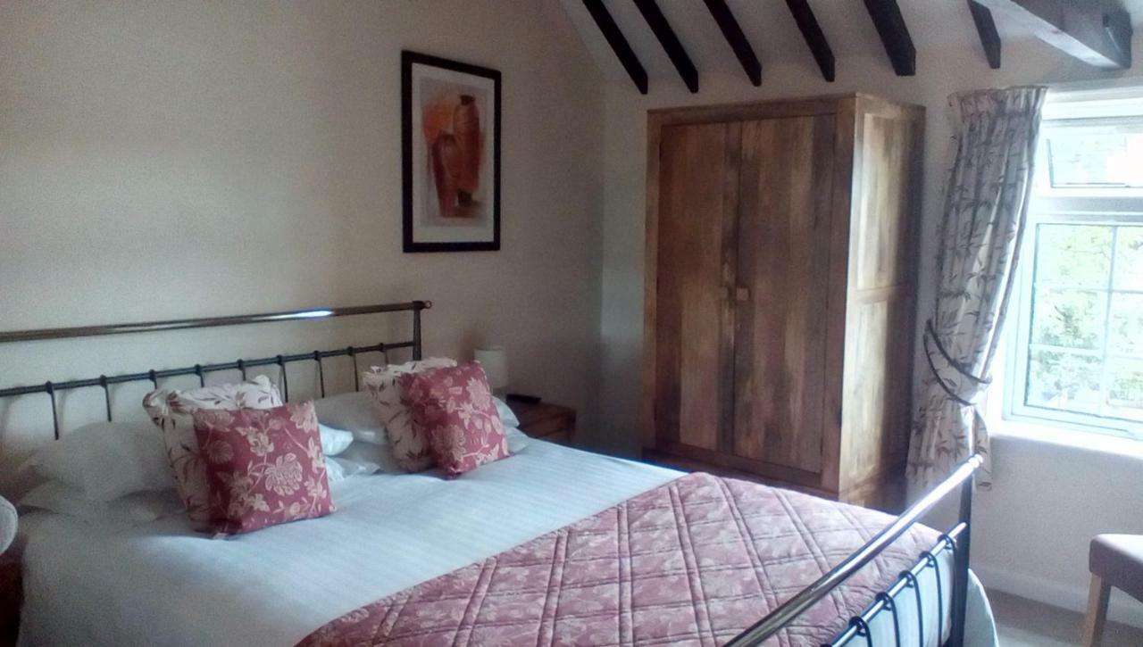 Metheringham The Lincolnshire Poacher Inn מראה חיצוני תמונה