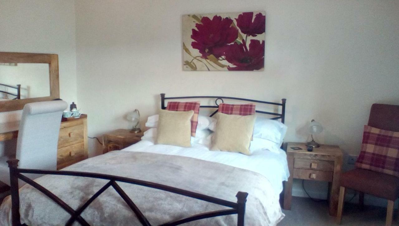 Metheringham The Lincolnshire Poacher Inn מראה חיצוני תמונה