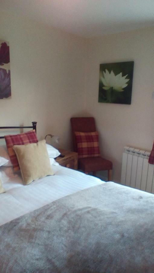 Metheringham The Lincolnshire Poacher Inn מראה חיצוני תמונה